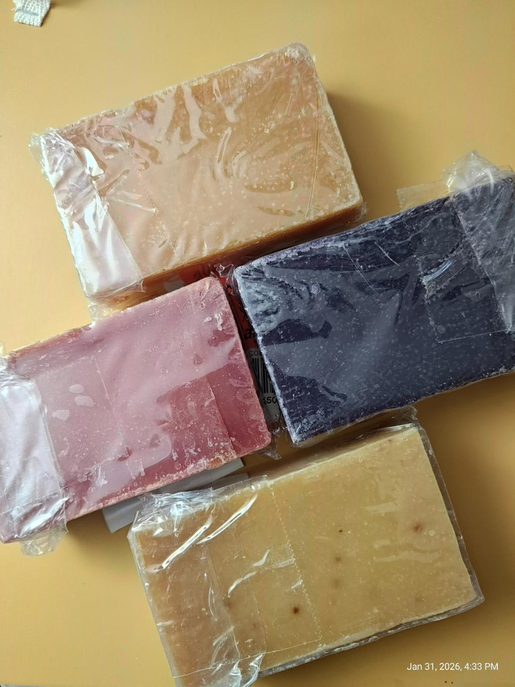Handmade Soap Bars 4 pack (each bar is 4oz+) All Natural  Many Scents