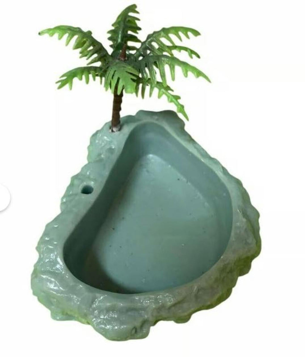 Heavyweight reptile dishes (4 pack )great for Crested Geckos , Tarantulas etc